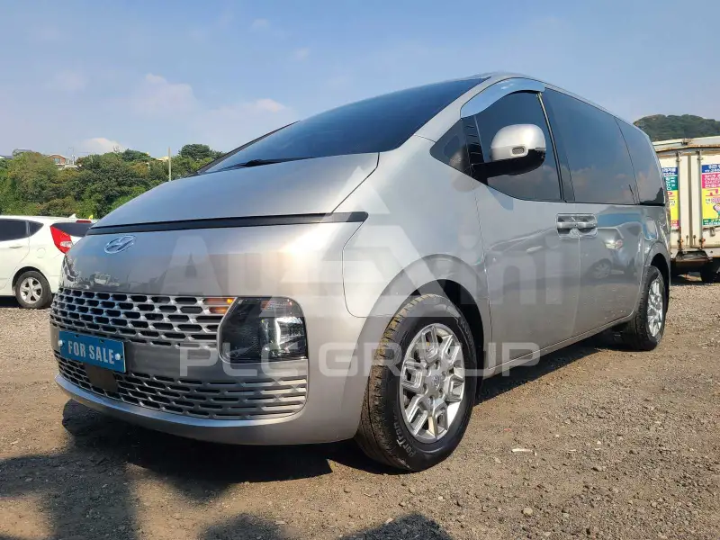 2022 Hyundai Staria