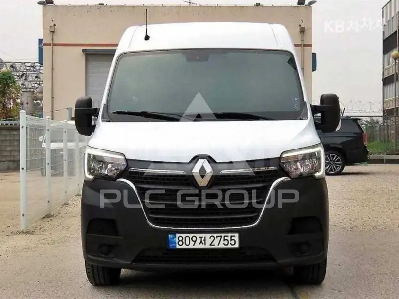 2022 Renault Master