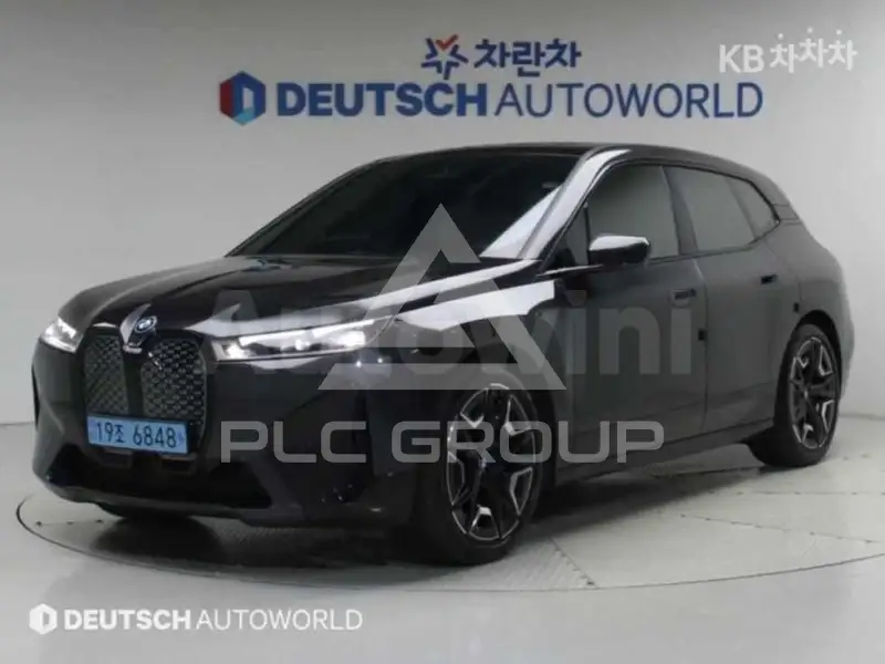 2023 BMW iX