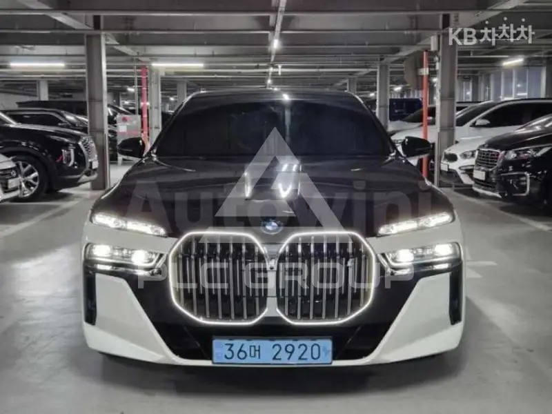 2023 BMW I7