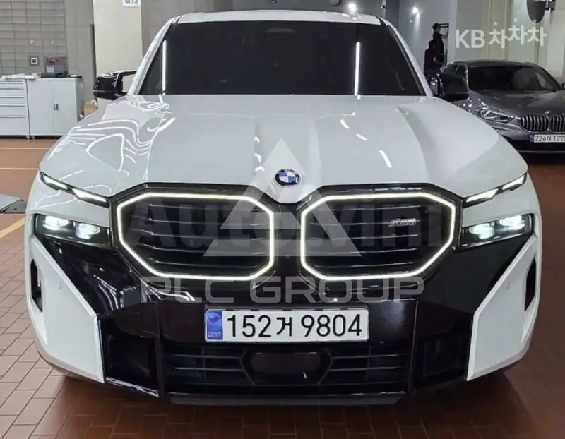 2023 BMW M1