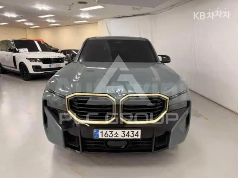 2023 BMW M1