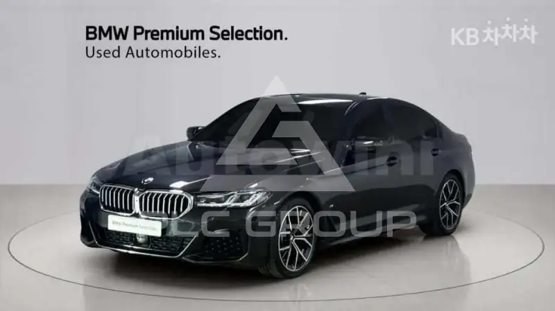 2023 BMW 523