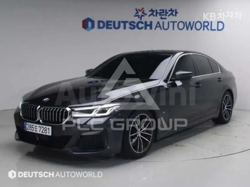 2023 BMW 523