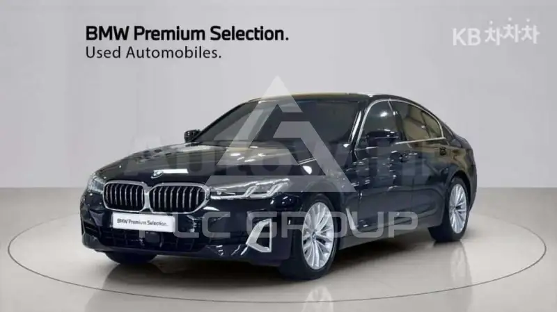 2023 BMW 523