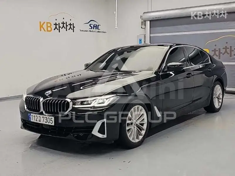 2023 BMW 523