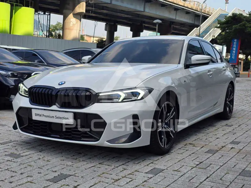 2023 BMW 330