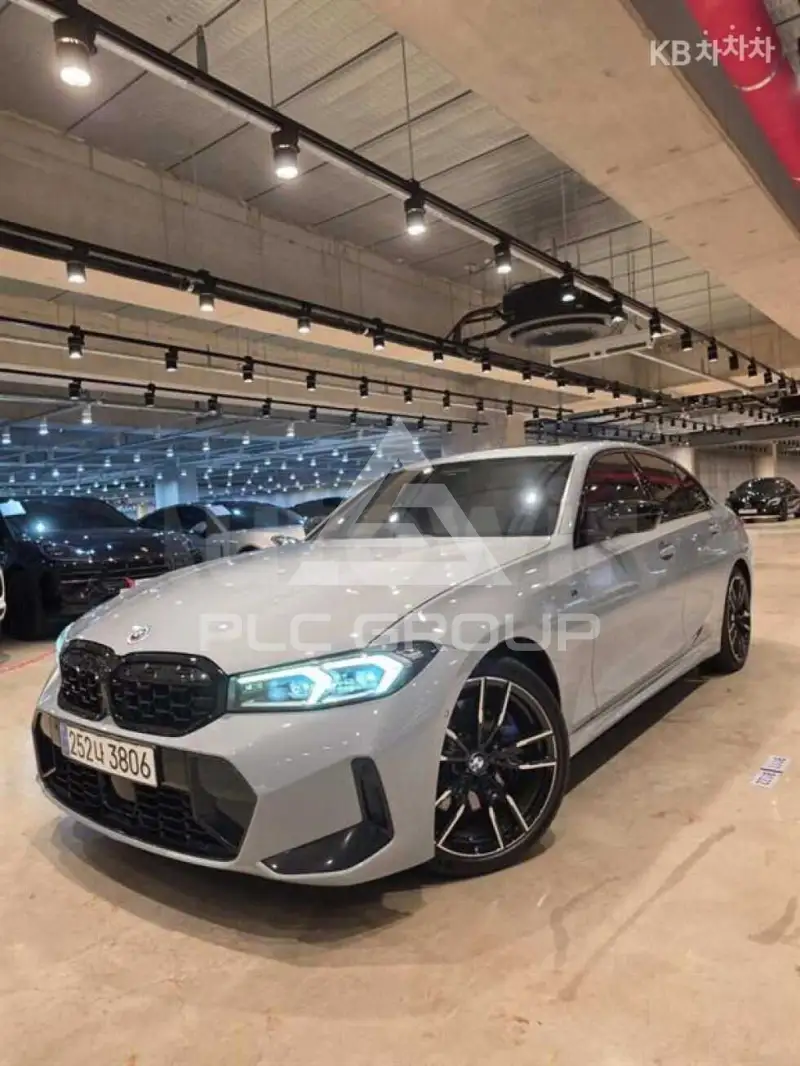 2023 BMW 330