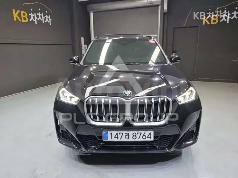 2023 BMW X1