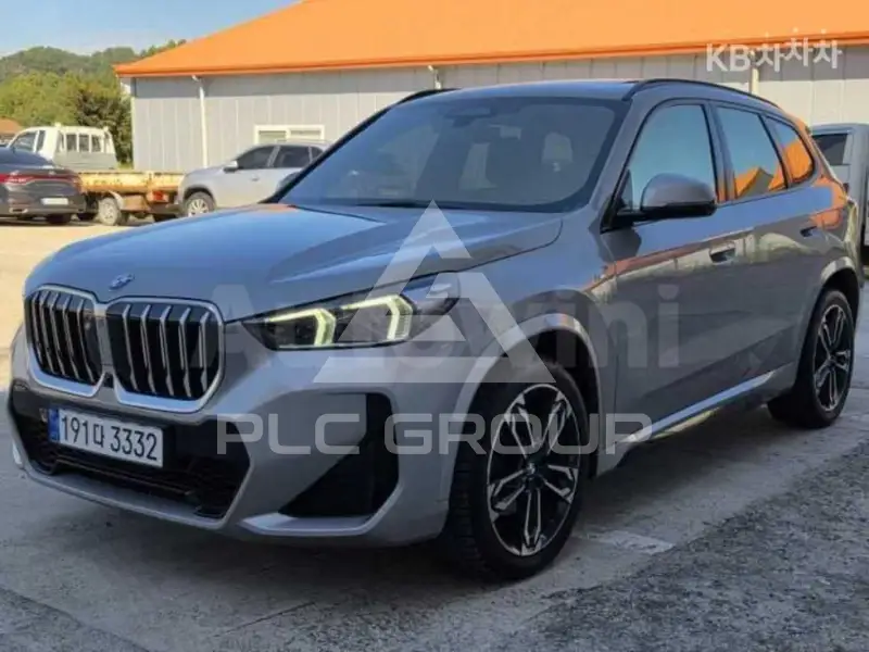 2023 BMW X1
