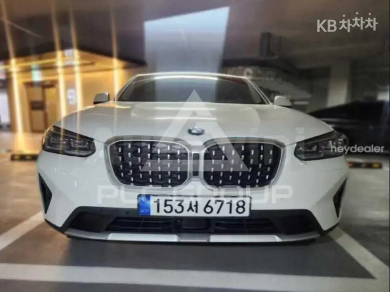 2023 BMW X4