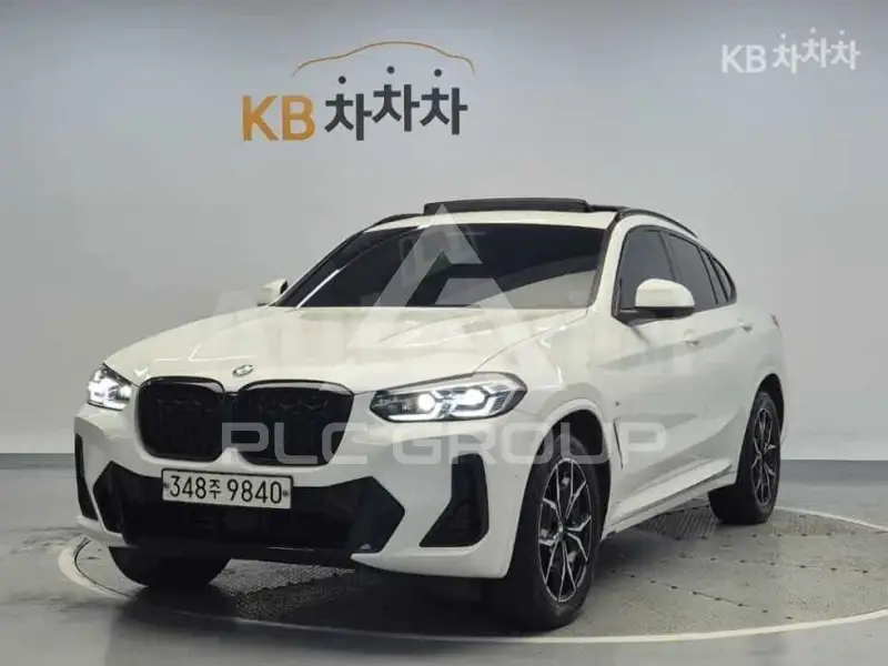 2023 BMW X4