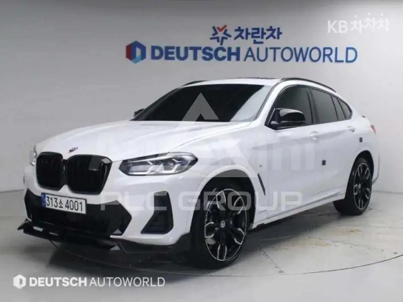 2023 BMW X4