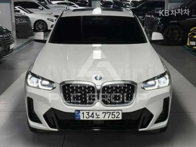2023 BMW X4