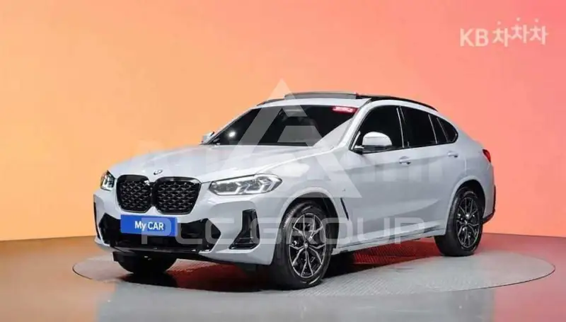 2023 BMW X4