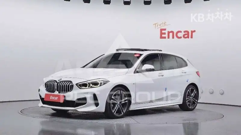 2023 BMW 120