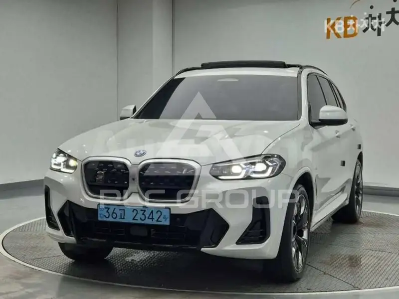2023 BMW iX