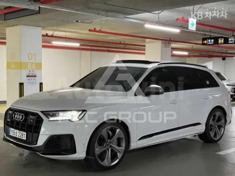 2023 Audi SQ7