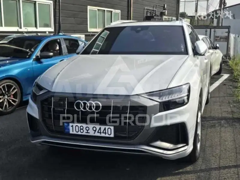 2023 Audi Q8