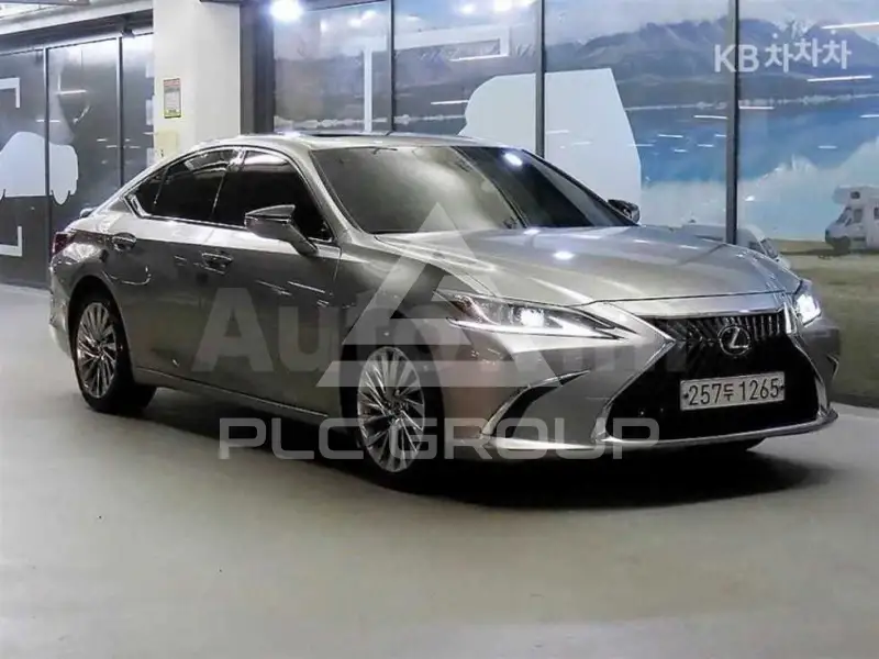 2023 Lexus ES