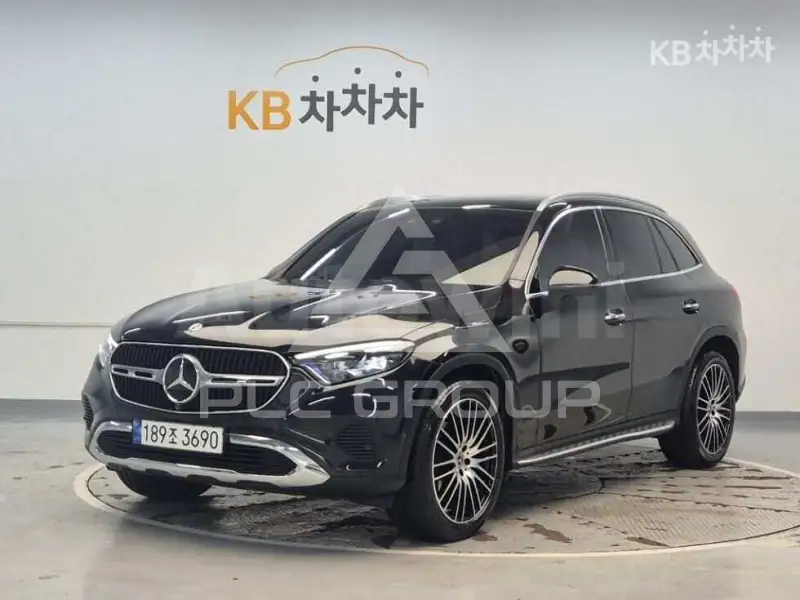 2023 Mercedes Benz GLC-Class
