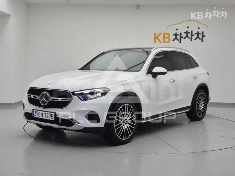 2023 Mercedes Benz GLC-Class