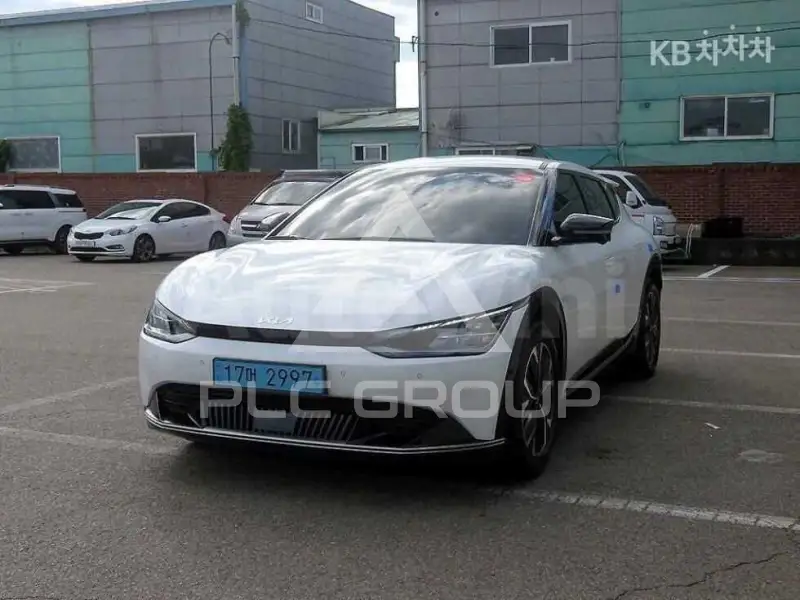 2023 KIA EV