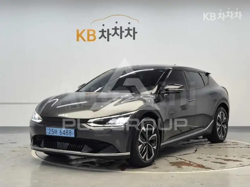 2023 KIA EV