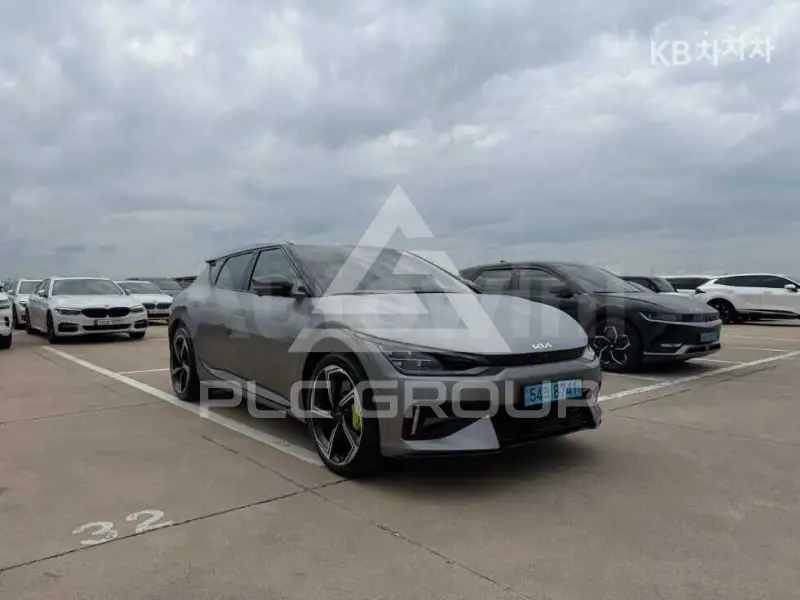 2023 KIA EV