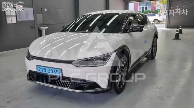 2023 KIA EV