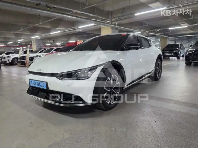 2023 KIA EV