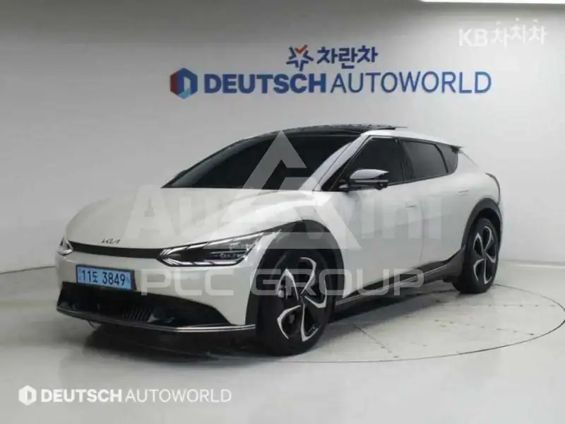 2023 KIA EV