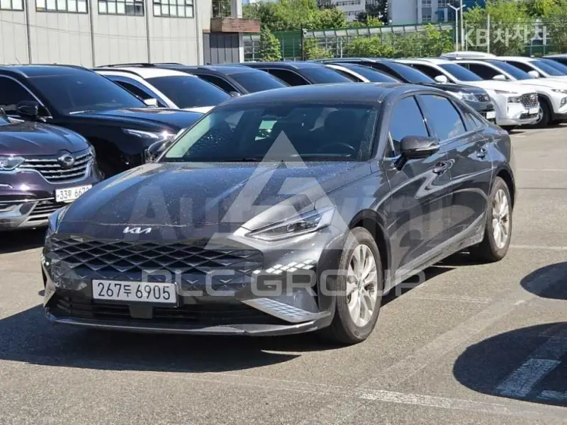 2023 KIA K8