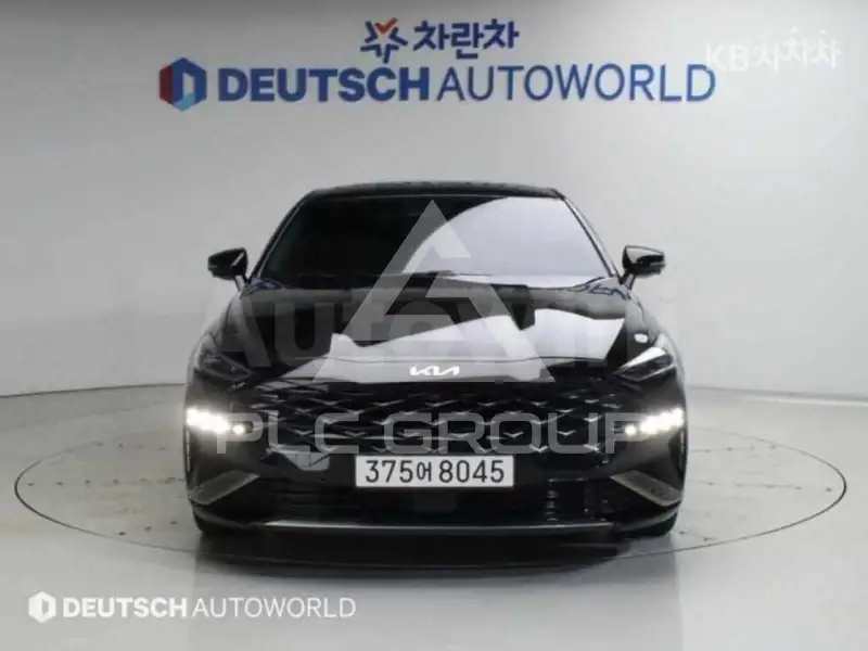 2023 KIA K8