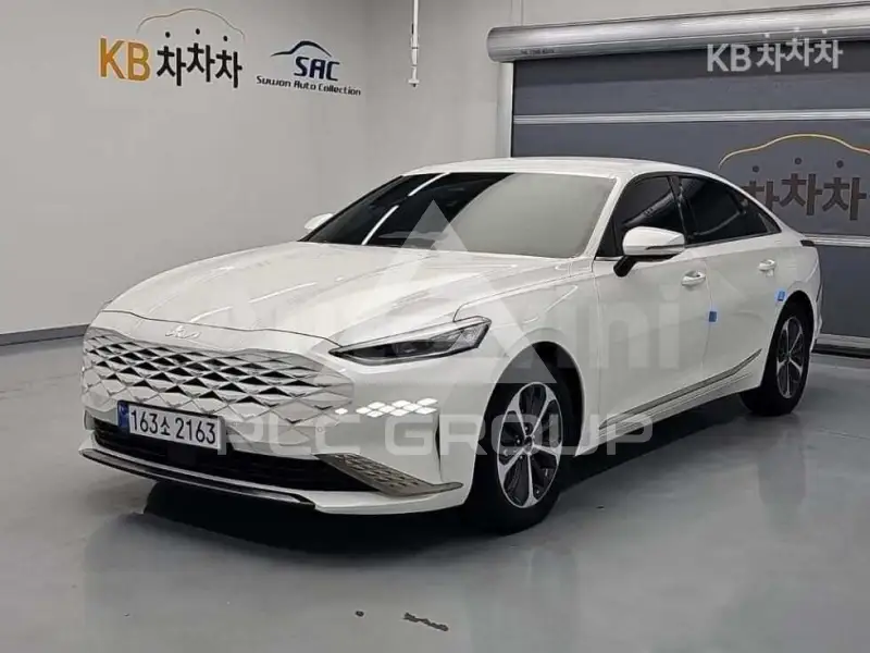 2023 KIA K8