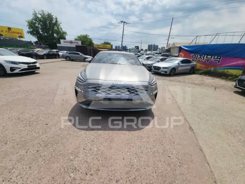 2023 KIA K8