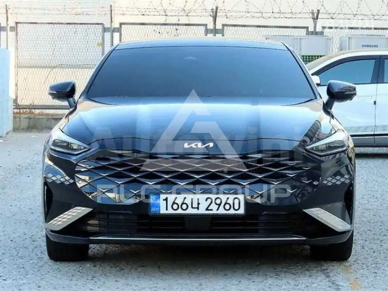 2023 KIA K8
