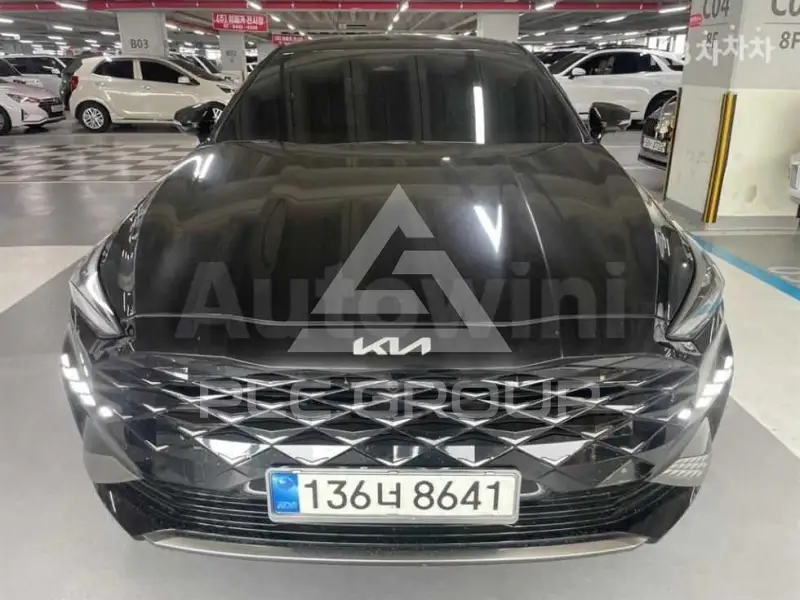 2023 KIA K8