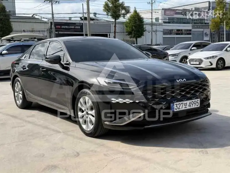 2023 KIA K8
