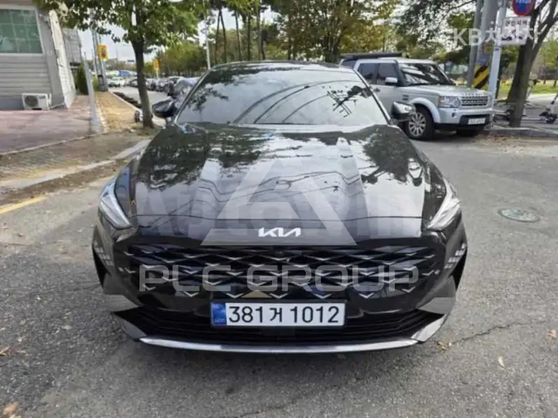 2023 KIA K8