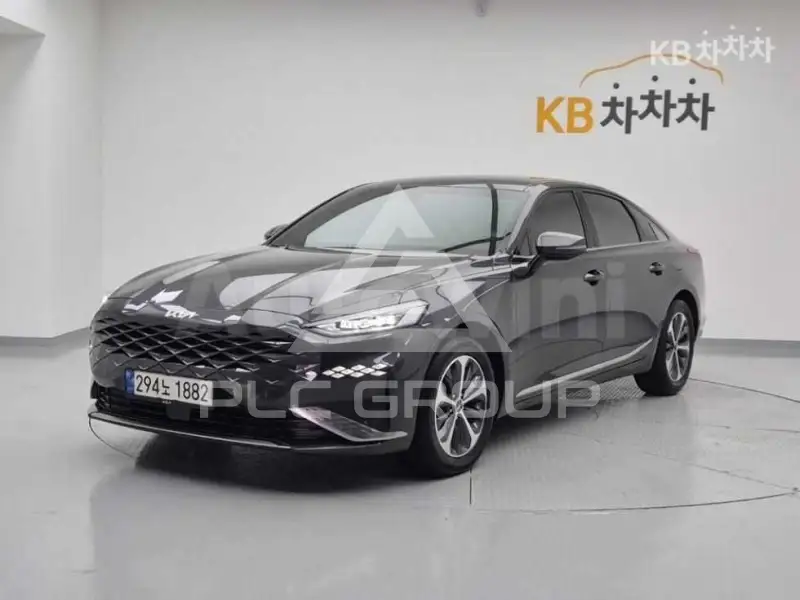 2023 KIA K8