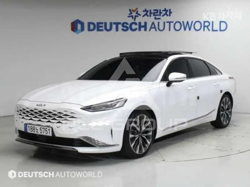 2023 KIA K8