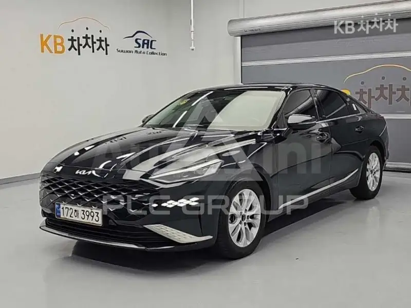 2023 KIA K8
