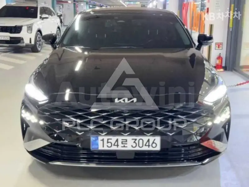 2023 KIA K8