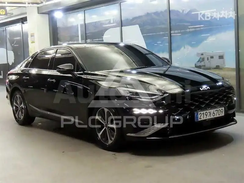 2023 KIA K8