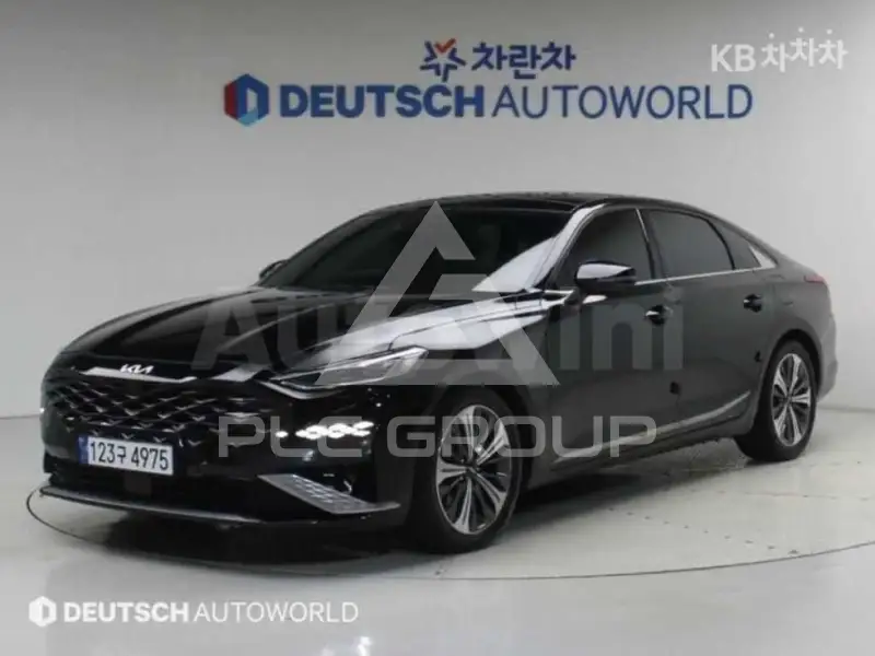 2023 KIA K8