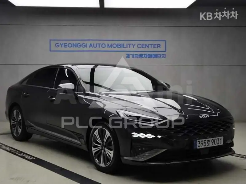 2023 KIA K8