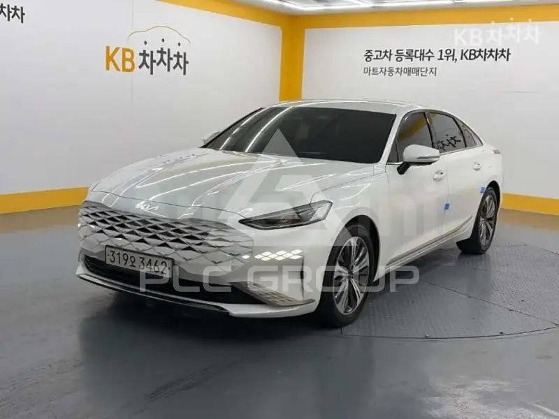 2023 KIA K8