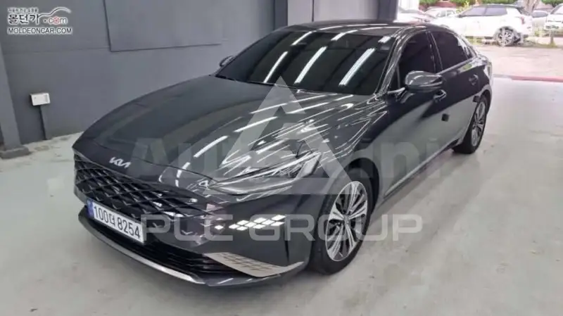 2023 KIA K8