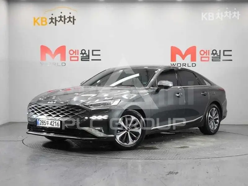 2023 KIA K8